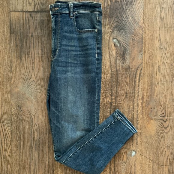 American Eagle Next Level Highest Waist Jegging Jeans size 12 Regular - Picture 9 of 12